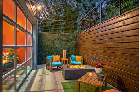 Tiny photo for 840 Dartmouth Street, Chattanooga, TN 37405 (MLS # 1527523)