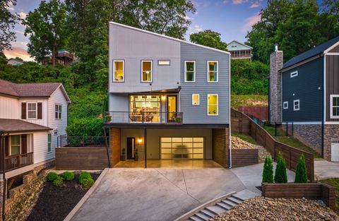 Photo of 840 Dartmouth Street, Chattanooga, TN 37405 (MLS # 1527523)