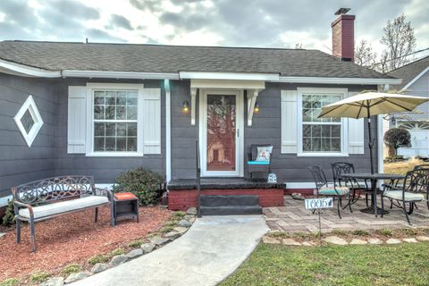 Homes For Sale - 1005 S Crest Road<br/> Rossville, GA 30741