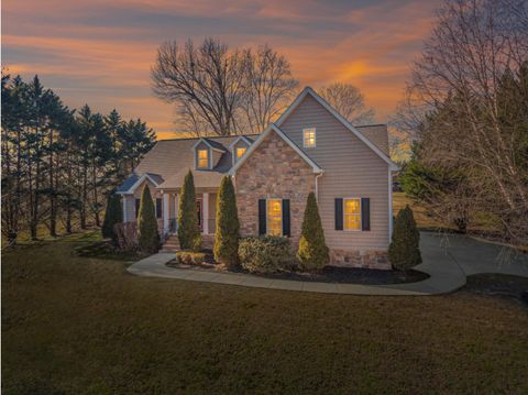 Photo of 25 Golden Pond Lane, Ringgold, GA 30736 (MLS # 1527157)