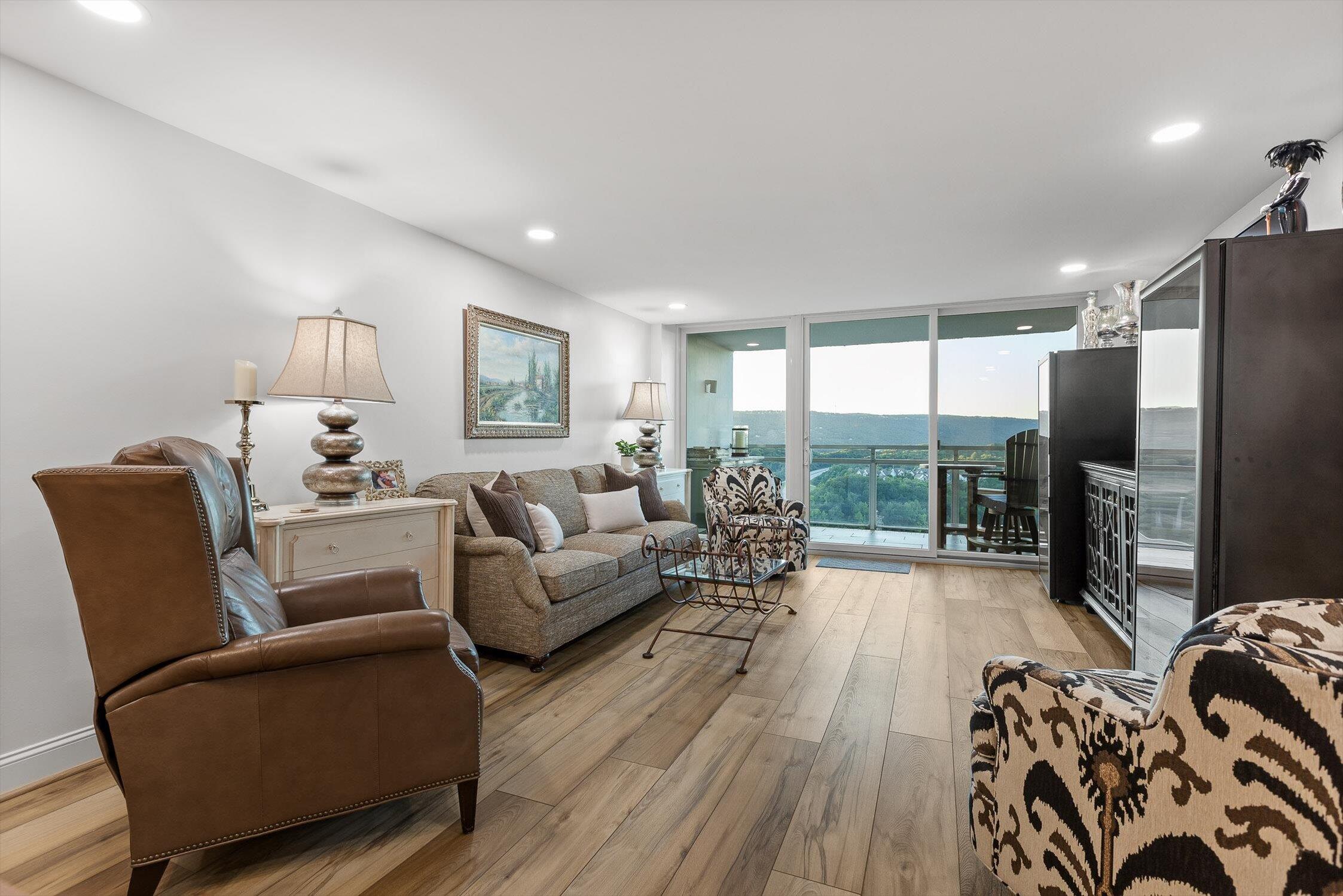 1131 Stringers Ridge Road #12B, Chattanooga, Tennessee image 5