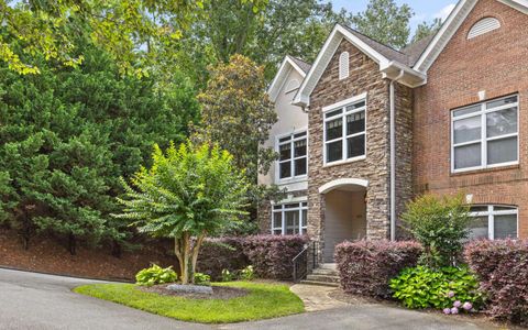 Photo of 224 Shady Ridge Lane, Chattanooga, TN 37405 (MLS # 1515098)