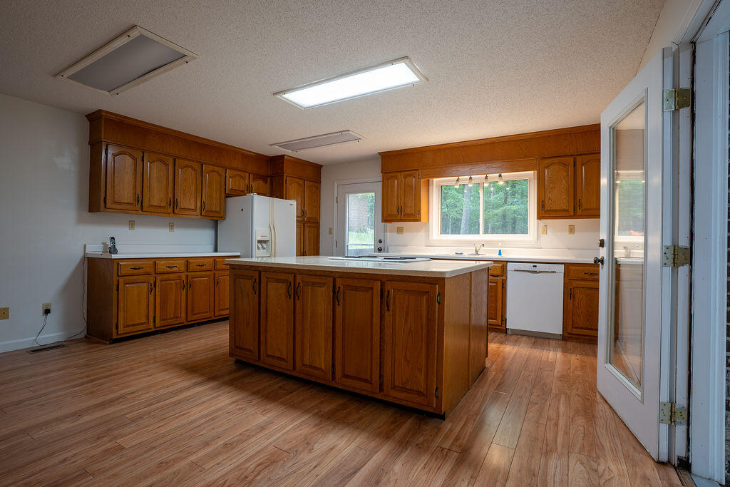 Bryant, Alabama 35958, United States, 3 Bedrooms Bedrooms, ,2 BathroomsBathrooms,Residential,Active,164277