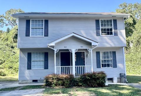 Photo of 903 Polo Place, Chattanooga, TN 37405 (MLS # 1521485)