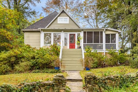 Photo of 106 Sunset Circle, Lookout Mountain, TN 37350 (MLS # 1523299)