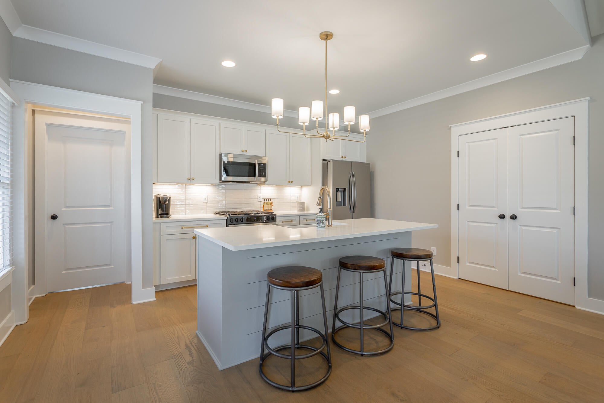 7077 Paxton Circle