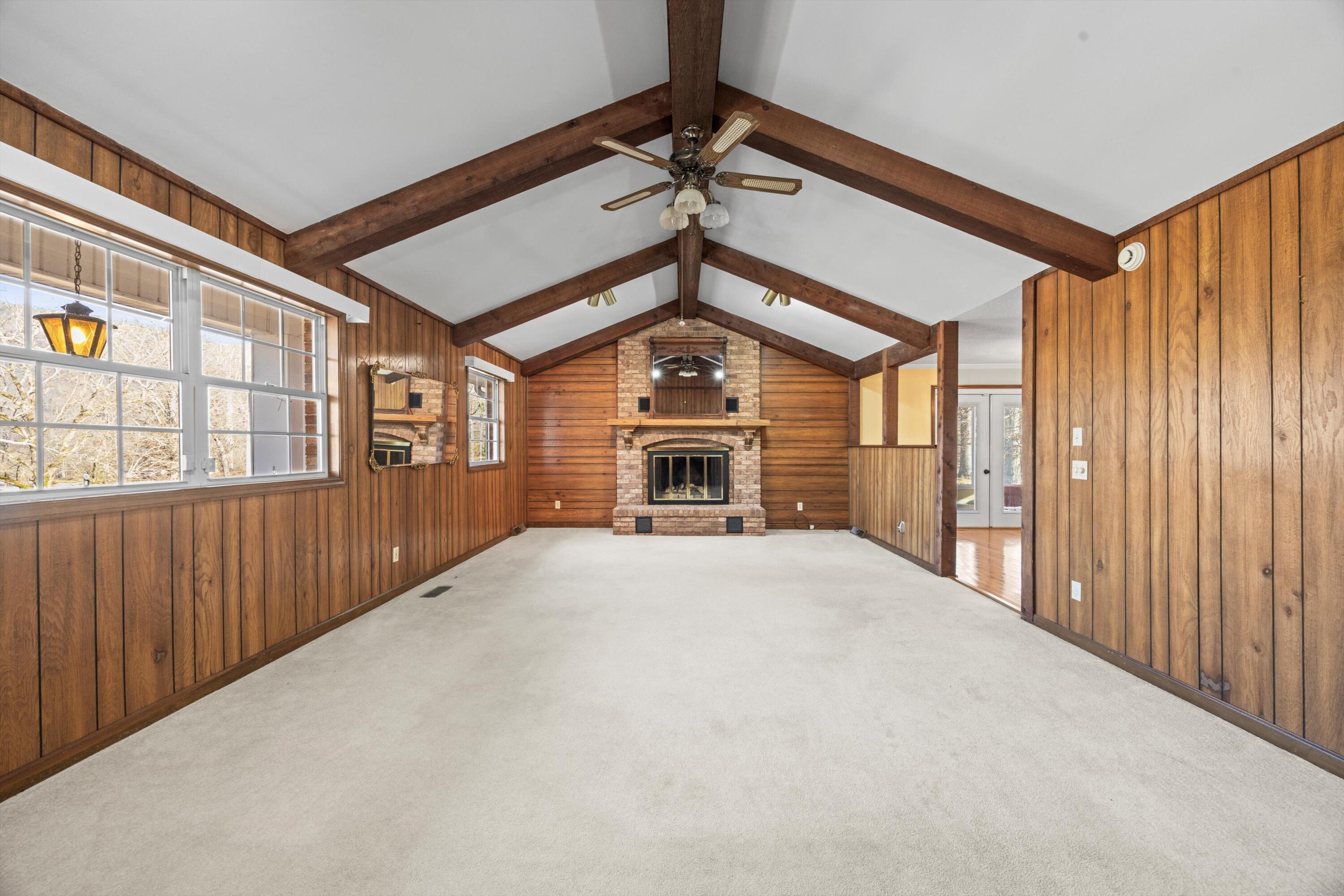 1311 Jones Crossing Road, Whitwell, Tennessee image 11