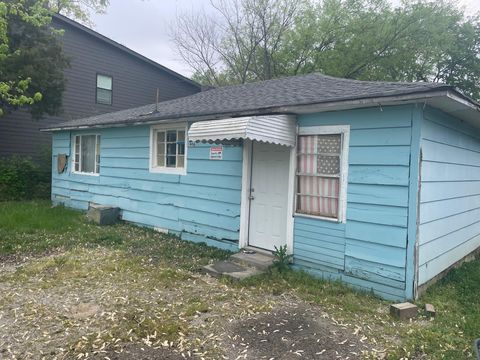 Photo of 1906 S Holly Street, Chattanooga, TN 37404 (MLS # 1531412)