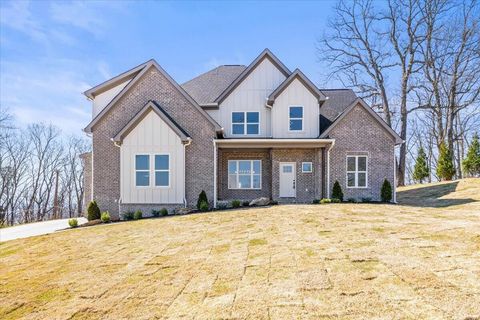 Photo of 7833 Stonehenge Drive, Chattanooga, TN 37421 (MLS # 1534103)