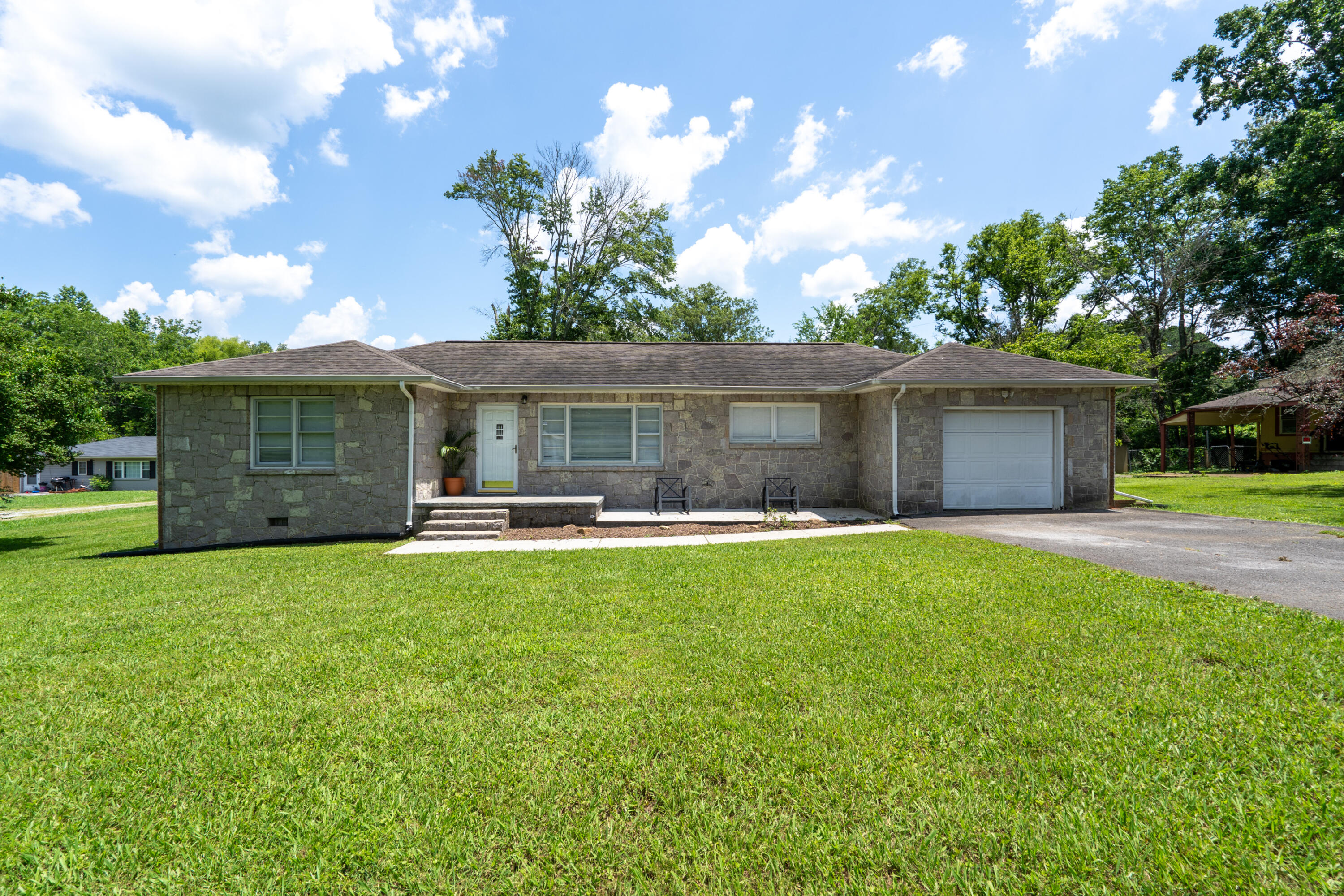 208 Wilder Road