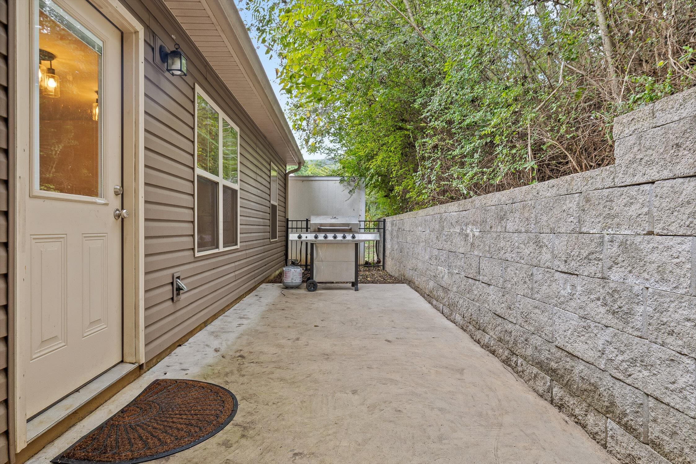 Soddy Daisy, Tennessee 37379, United States, 3 Bedrooms Bedrooms, ,2 BathroomsBathrooms,Residential,Pending,223998