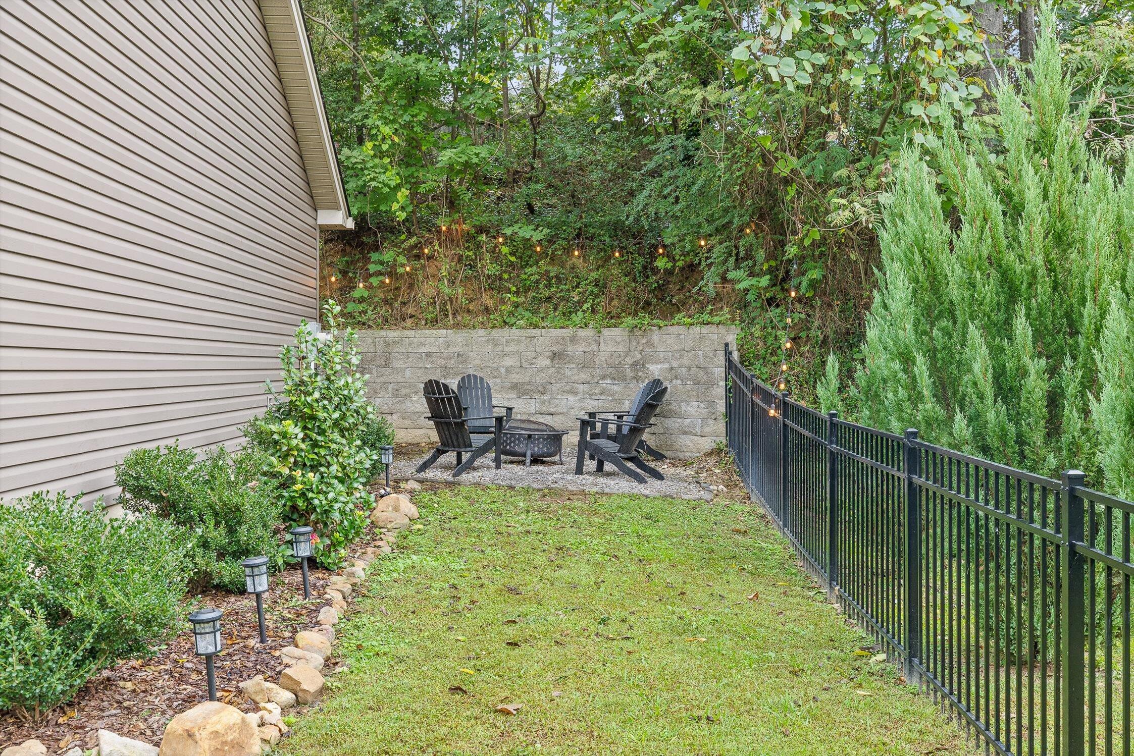 Soddy Daisy, Tennessee 37379, United States, 3 Bedrooms Bedrooms, ,2 BathroomsBathrooms,Residential,Pending,223998