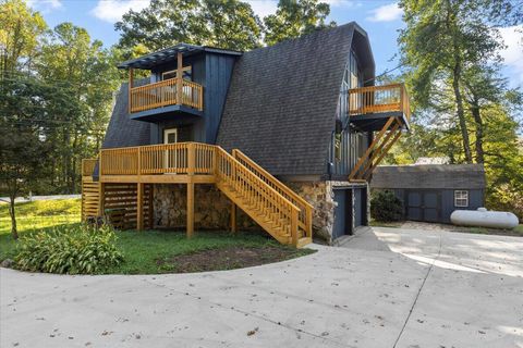 Photo of 4505 Taft Highway, Signal Mountain, TN 37377 (MLS # 1519632)