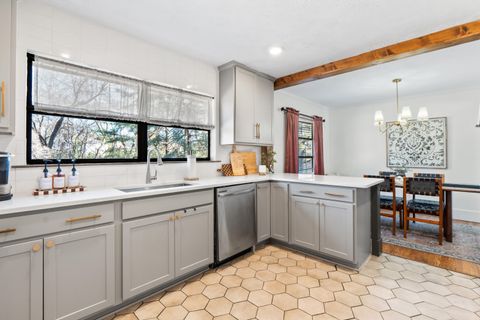 Tiny photo for 421 Gadd Road, Hixson, TN 37343 (MLS # 1527544)