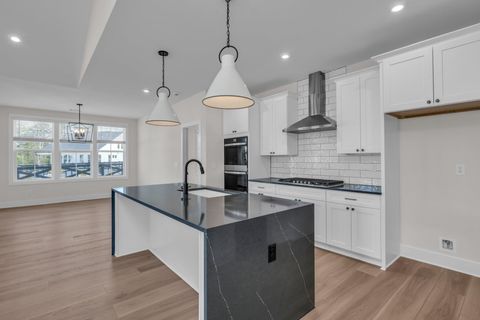 Photo of 2552 Butlers Green Circle, Chattanooga, TN 37421 (MLS # 1524671)