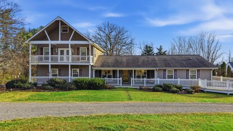 Photo of 7 Kathy Lane, Lookout Mountain, GA 30750 (MLS # 1524887)