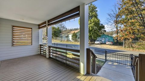 Tiny photo for 40 Peak Street, Chattanooga, TN 37405 (MLS # 1527873)