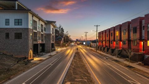 Tiny photo for 40 Peak Street, Chattanooga, TN 37405 (MLS # 1527873)