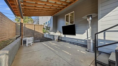 Tiny photo for 40 Peak Street, Chattanooga, TN 37405 (MLS # 1527873)