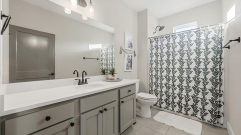 Tiny photo for 40 Peak Street, Chattanooga, TN 37405 (MLS # 1527873)