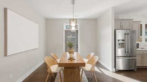 Tiny photo for 40 Peak Street, Chattanooga, TN 37405 (MLS # 1527873)