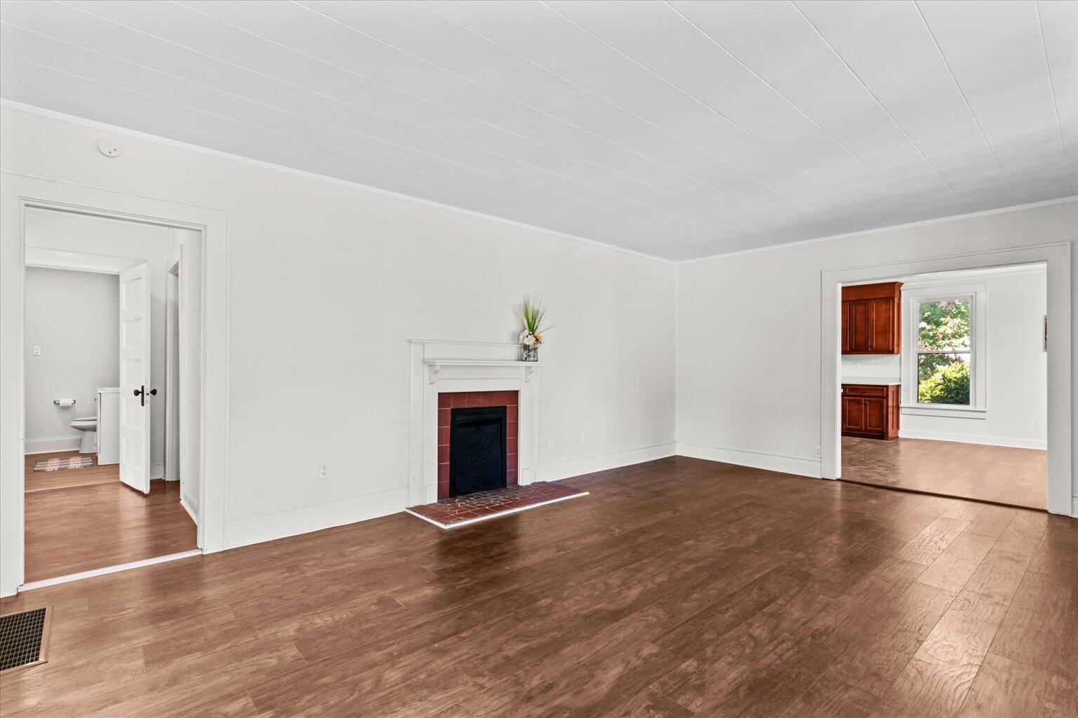 803 Cove Road, Chickamauga, Georgia image 3