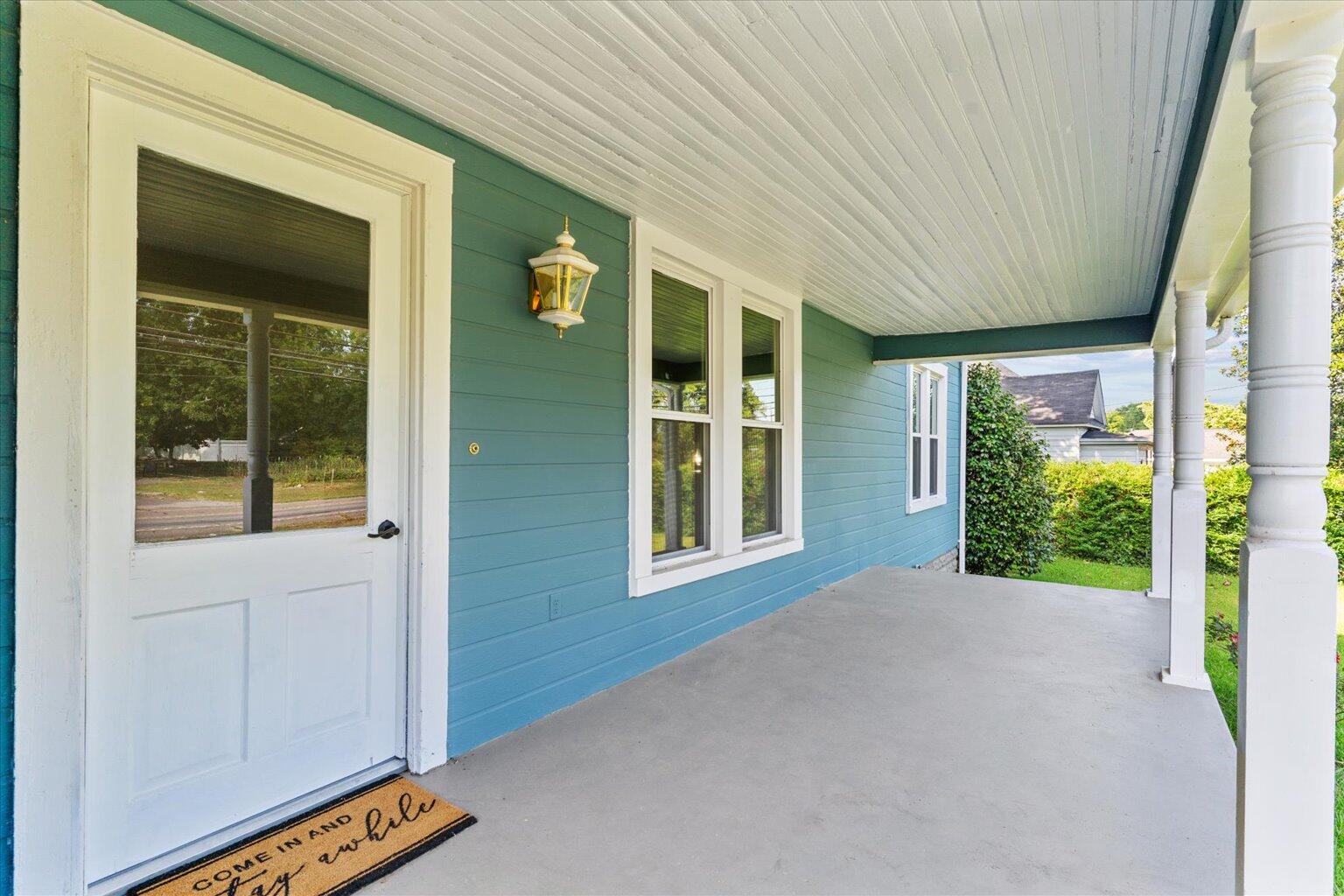 803 Cove Road, Chickamauga, Georgia image 2