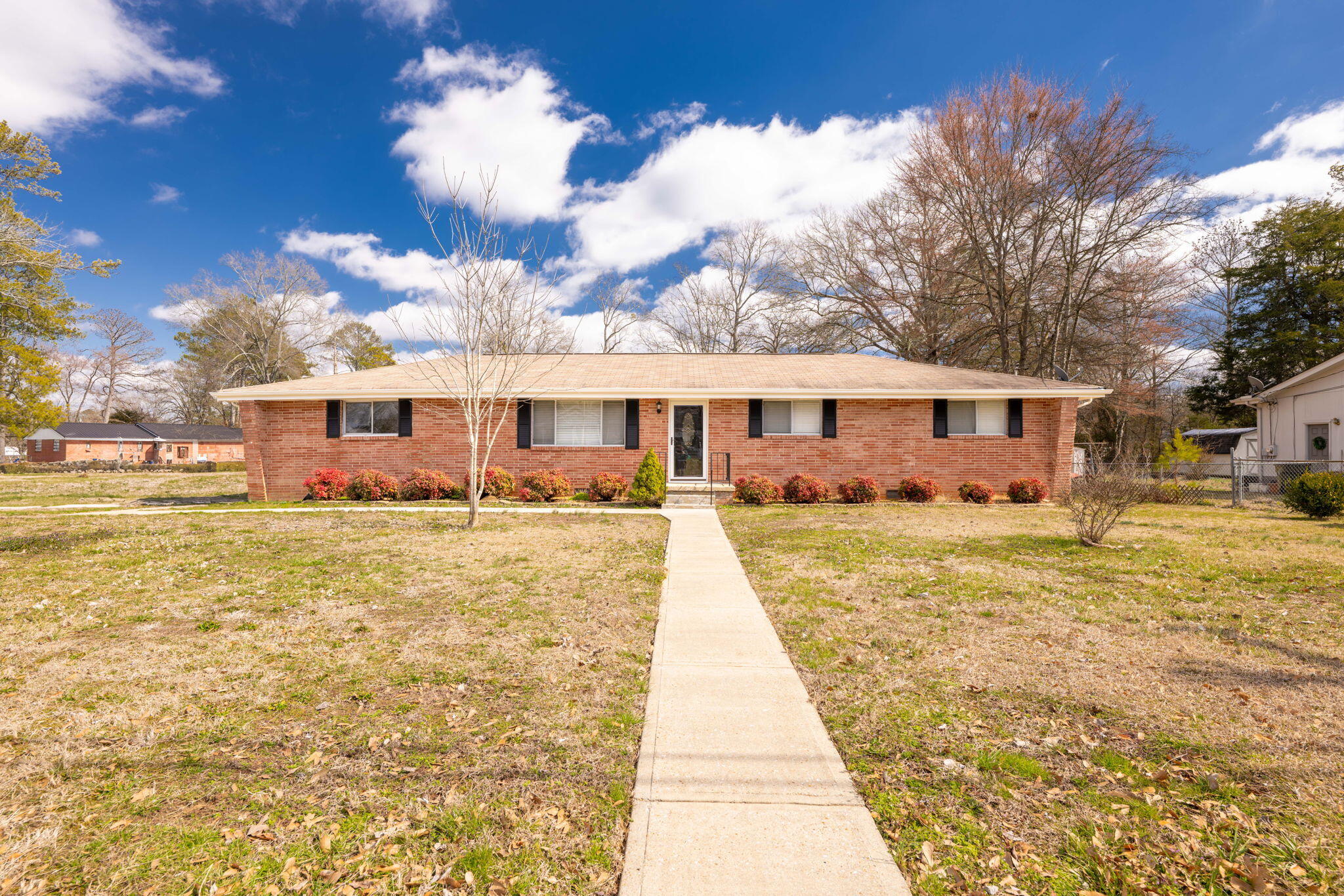 27 Elaine Circle, Fort Oglethorpe, Georgia image 1