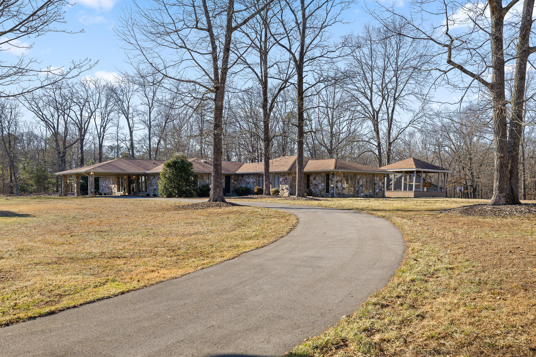 2819 Kell Road, Signal Mountain, Tennessee image 5