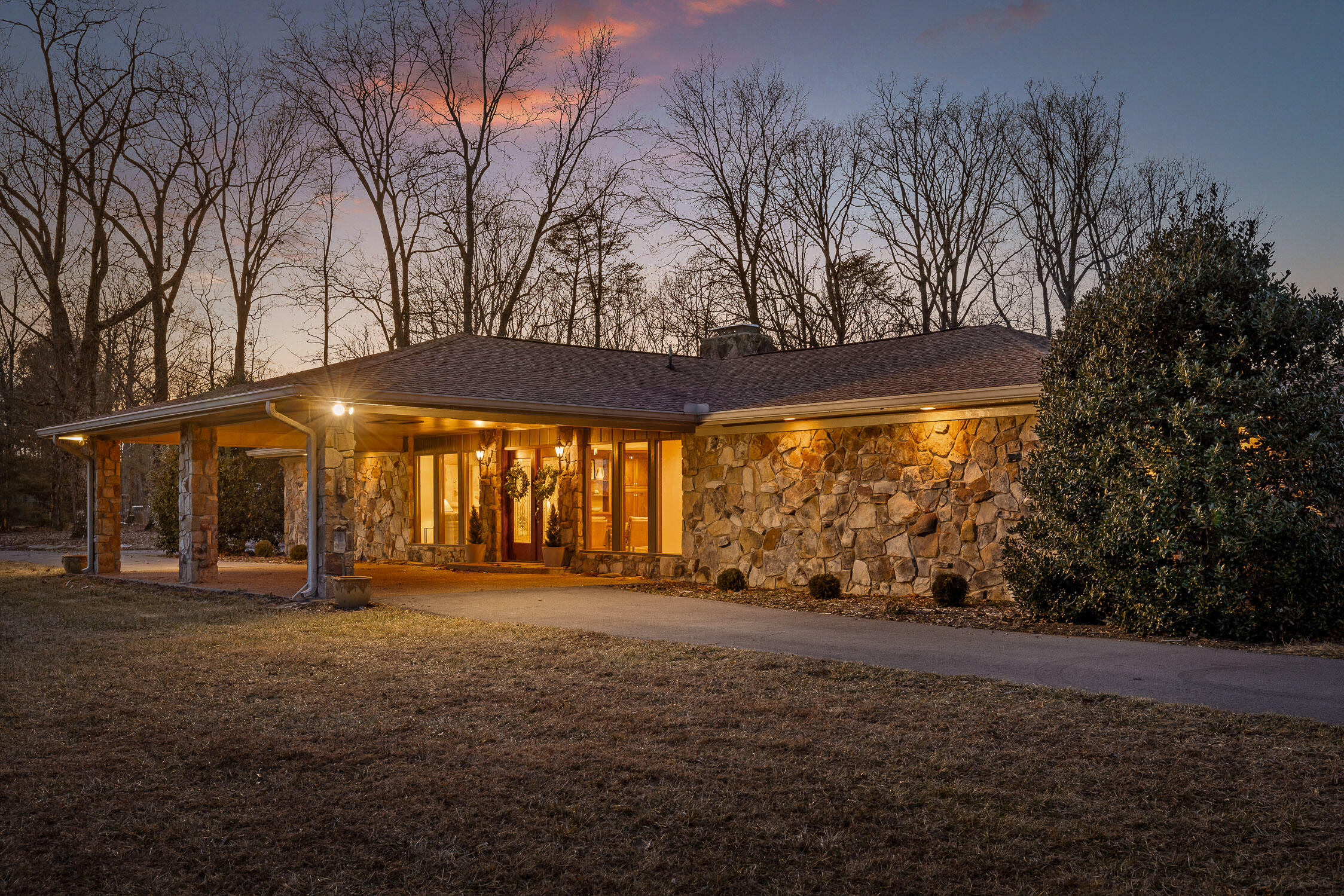 2819 Kell Road, Signal Mountain, Tennessee image 2