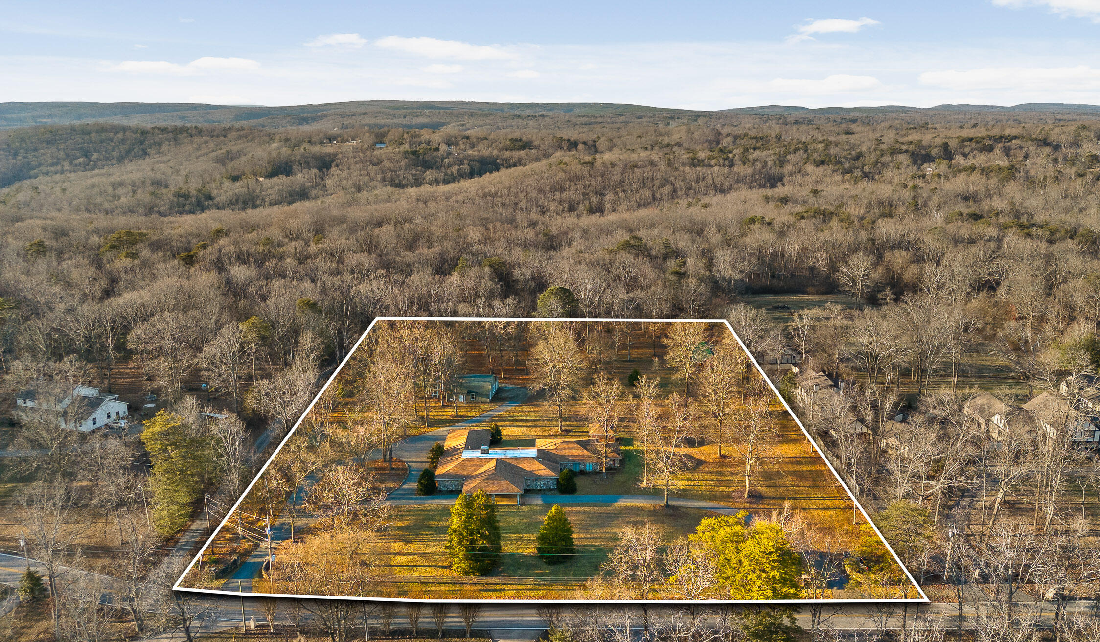 2819 Kell Road, Signal Mountain, Tennessee image 3