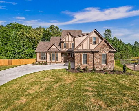 Photo of 8028 Burgundy Circle, Chattanooga, TN 37421 (MLS # 1528059)