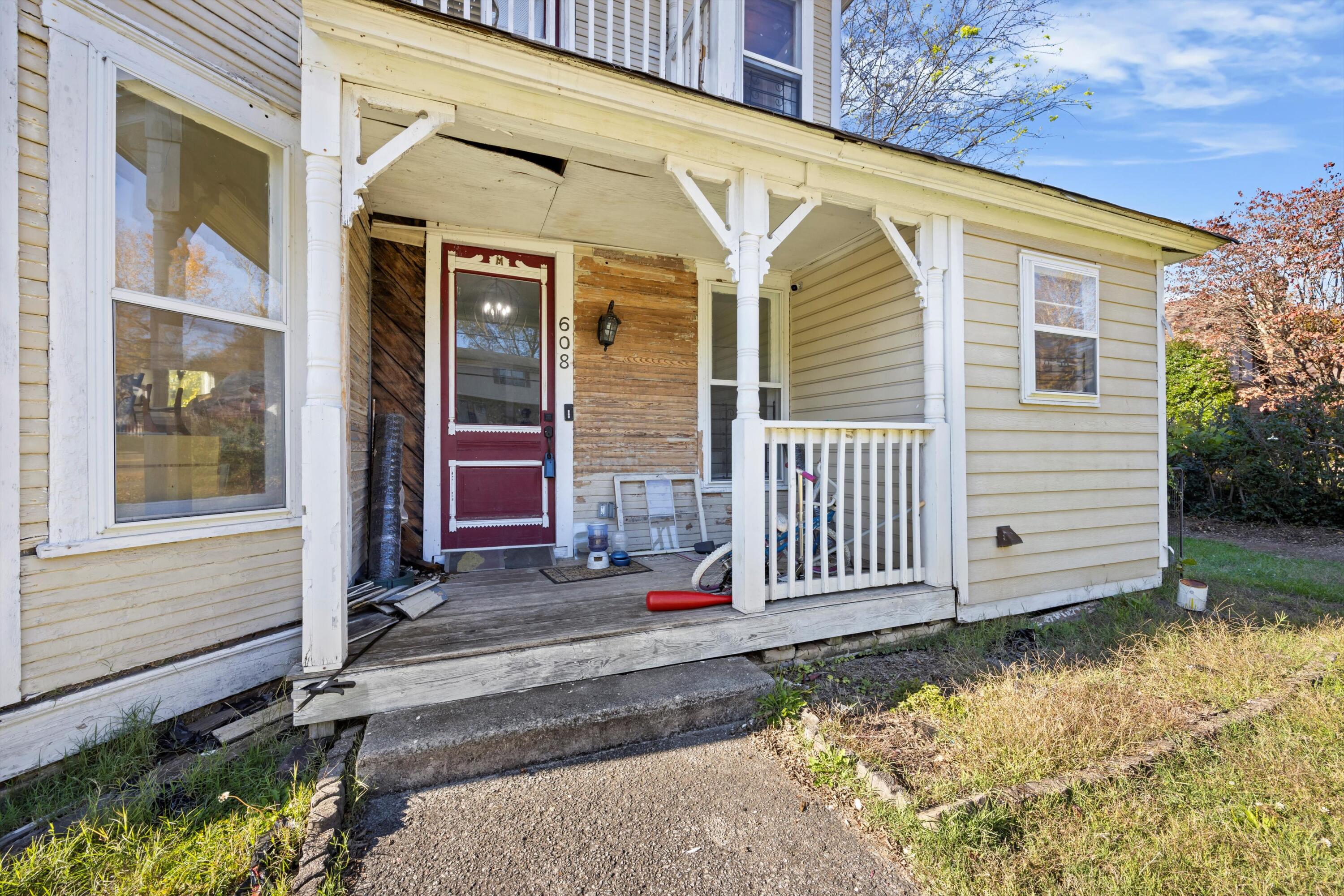 608 Ingleside Avenue