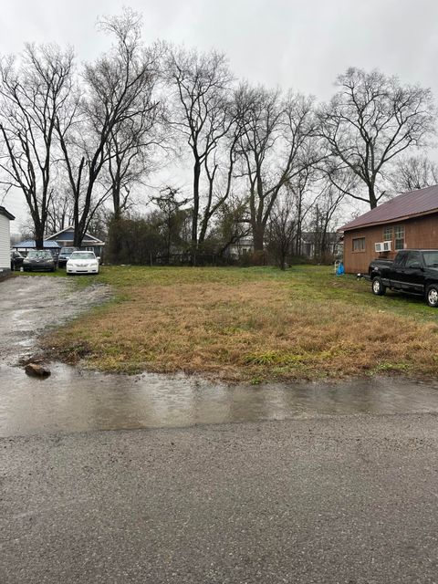 Photo of 1614 E 47th Street, Chattanooga, TN 37407 (MLS # 1507385) Photo of 1614 E 47th Street, Chattanooga, TN 37407 (MLS # 1507385)