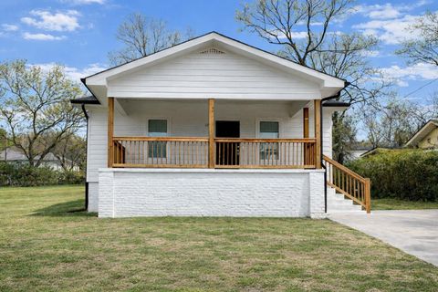 Photo of 1240 Wheeler Avenue, Chattanooga, TN 37406 (MLS # 1530314)