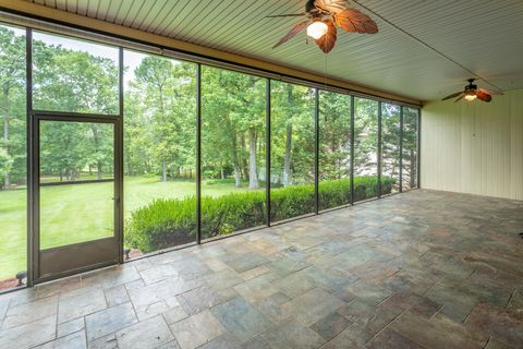 Tiny photo for 9009 Brow Lake Road, Soddy Daisy, TN 37379 (MLS # 1517308)