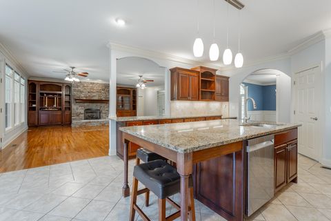 Tiny photo for 9009 Brow Lake Road, Soddy Daisy, TN 37379 (MLS # 1517308)