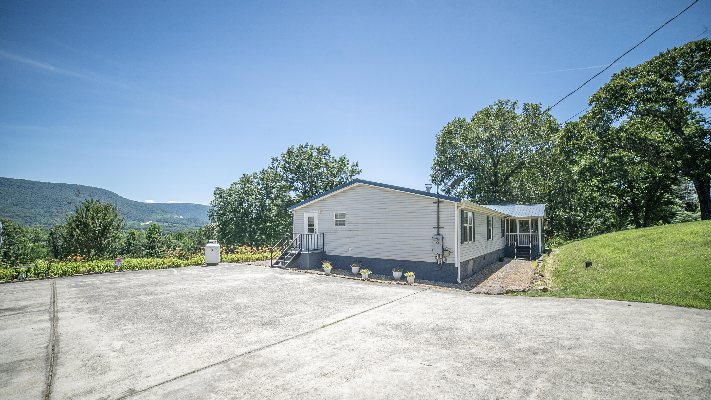 371 Lumina Lane, Dunlap, Tennessee image 9