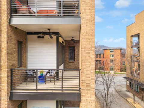 Tiny photo for 200 Manufacturers Road, Chattanooga, TN 37405 (MLS # 1526550)