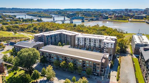 Tiny photo for 200 Manufacturers Road, Chattanooga, TN 37405 (MLS # 1526550)