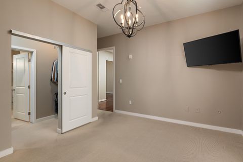 Tiny photo for 200 Manufacturers Road, Chattanooga, TN 37405 (MLS # 1526550)