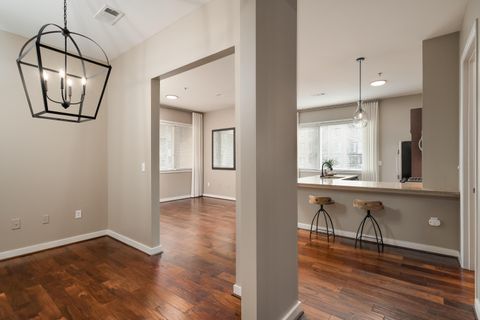 Tiny photo for 200 Manufacturers Road, Chattanooga, TN 37405 (MLS # 1526550)