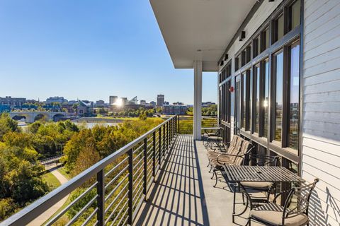 Tiny photo for 200 Manufacturers Road, Chattanooga, TN 37405 (MLS # 1526550)