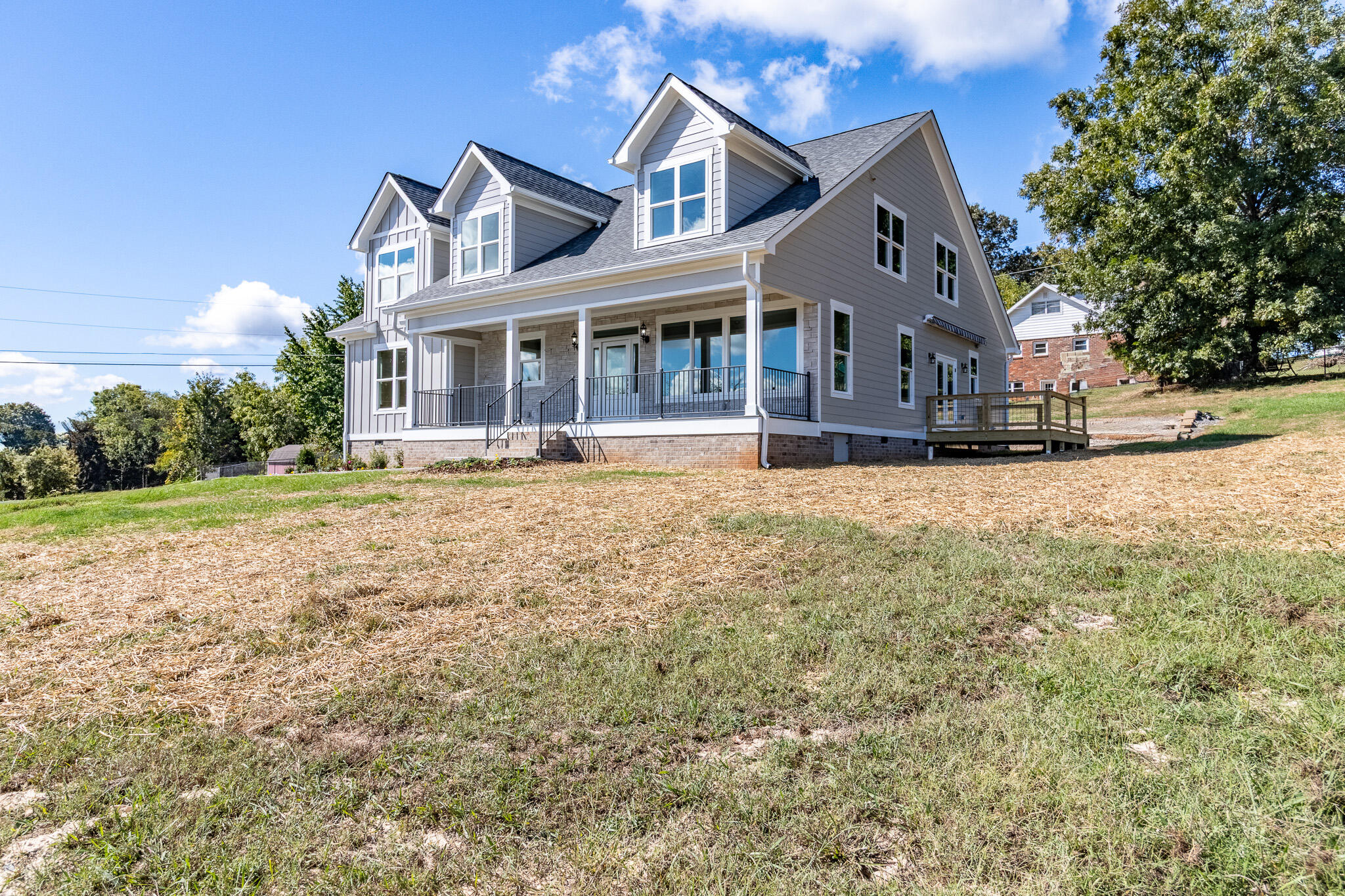 8211 Snow Hill Road