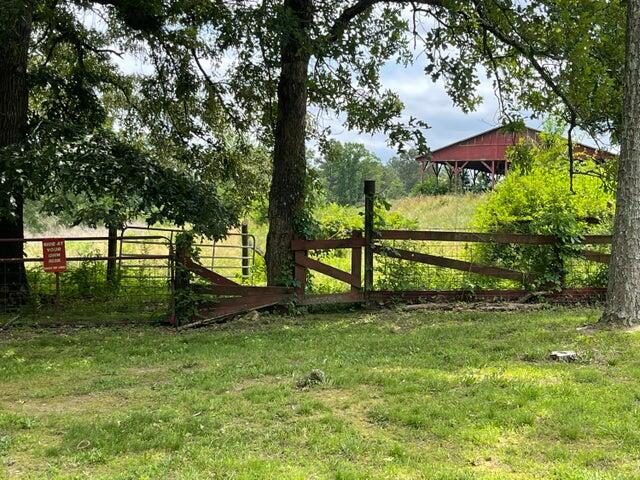 8014 Bork Memorial Drive, Ooltewah, Tennessee image 5