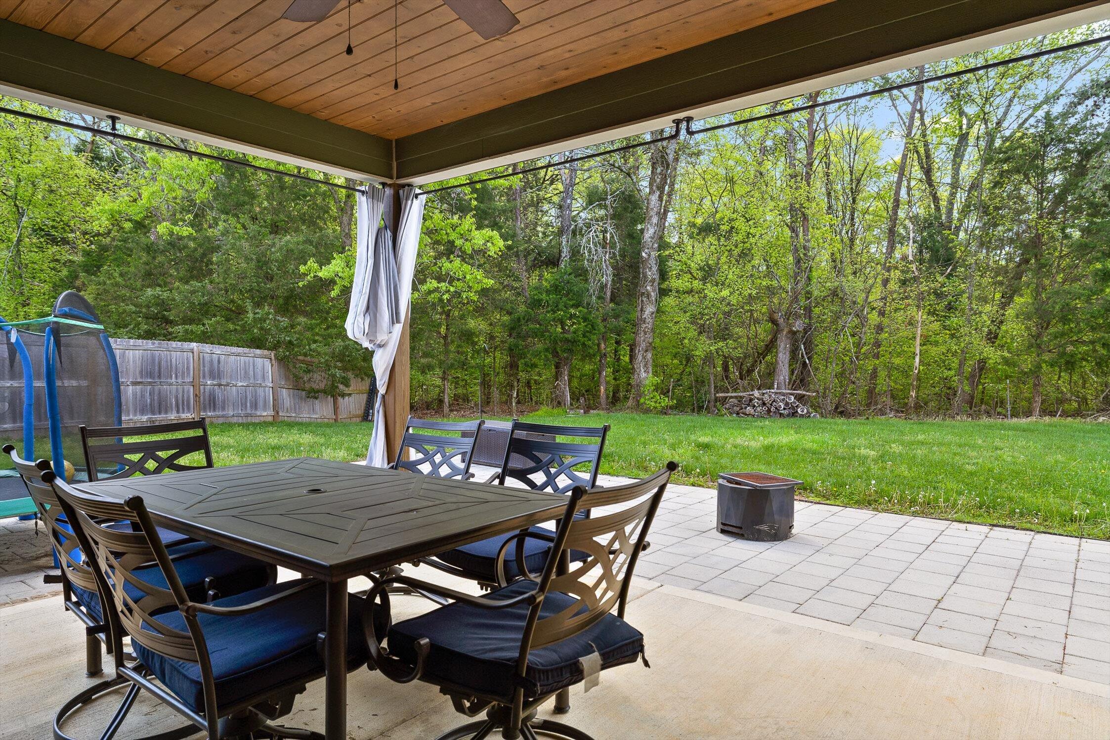7608 Maplehurst Drive, Ooltewah, Tennessee image 5