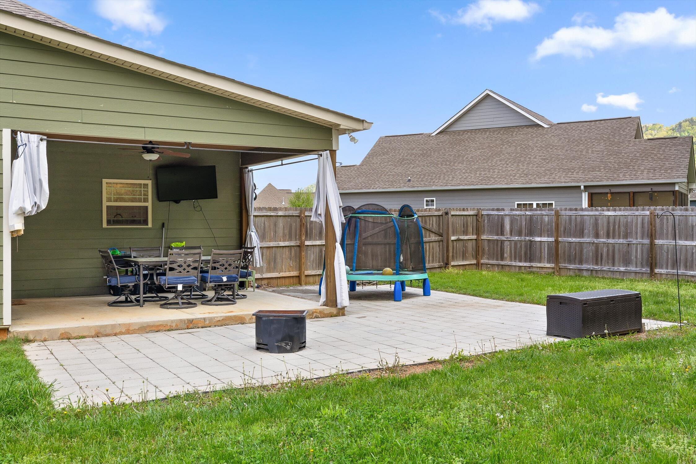7608 Maplehurst Drive, Ooltewah, Tennessee image 32