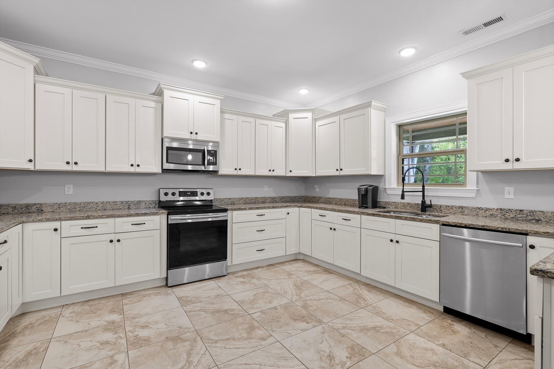 7608 Maplehurst Drive, Ooltewah, Tennessee image 15
