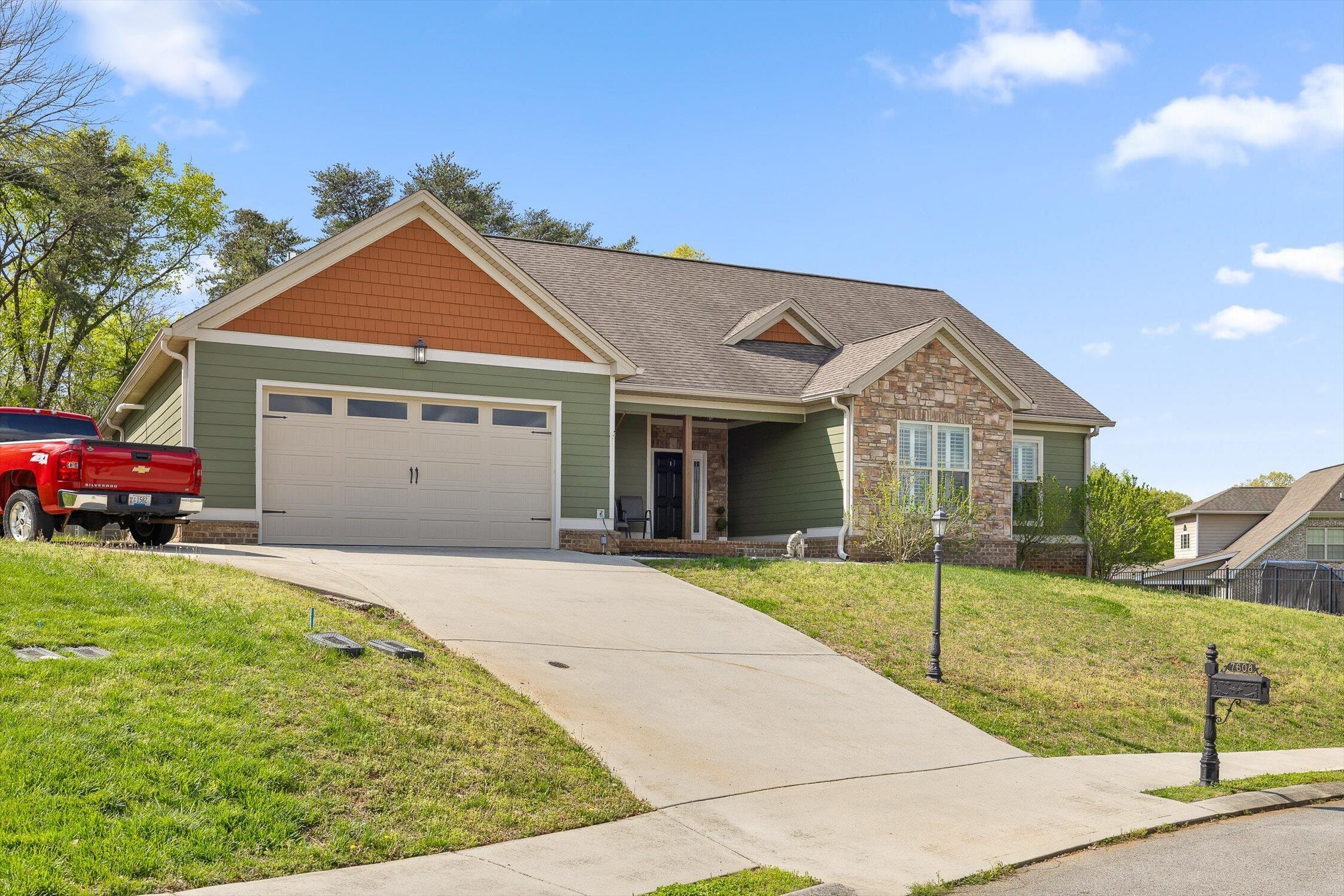 7608 Maplehurst Drive, Ooltewah, Tennessee image 6
