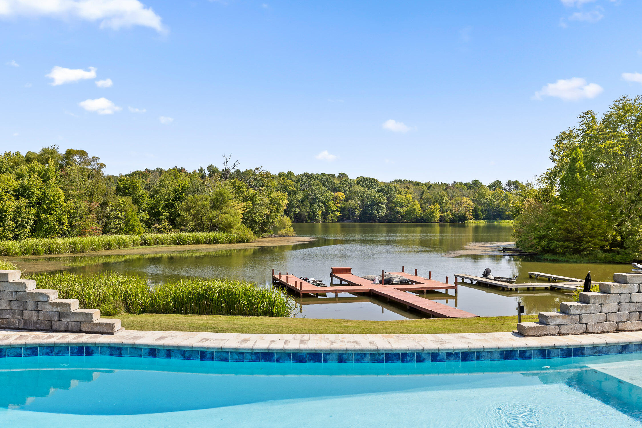 Dayton, Tennessee 37321, United States, 3 Bedrooms Bedrooms, ,3 BathroomsBathrooms,Residential,Active,44433